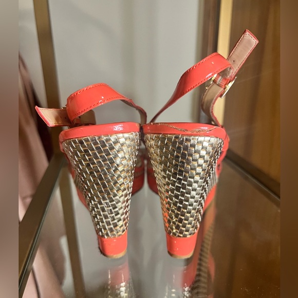 GUC White House | Black Market - size 8.5 - Picture 4 of 7